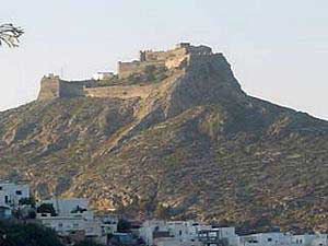 hike to the castle of leros